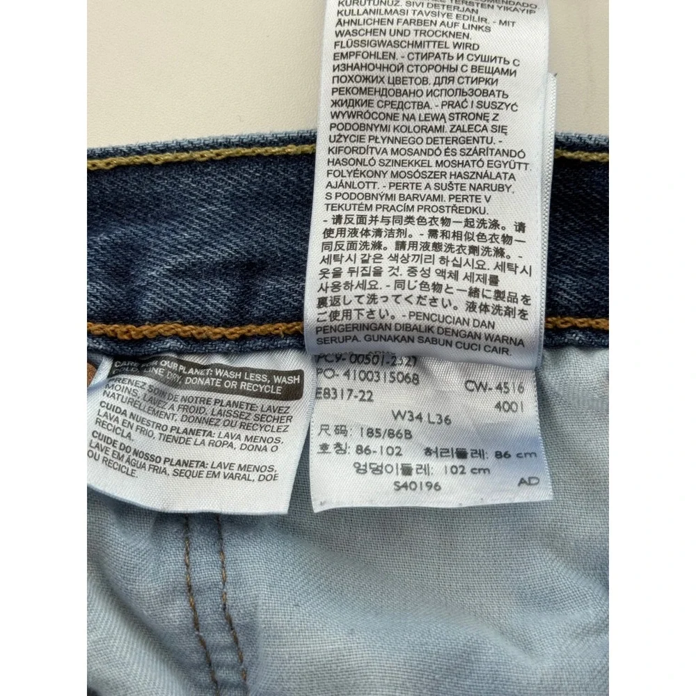 Levis 501 Original Fit Blue Jeans Mens 34x36 Medium Wash Button Fly Straight Leg